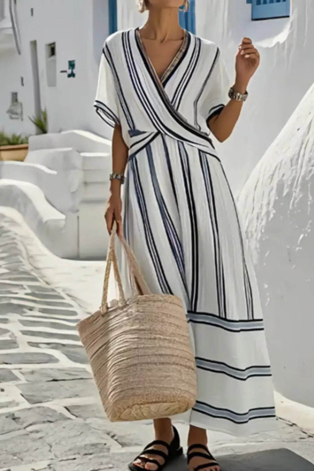 Robe Maxi Rayée Cache-Cœur Manches Courtes