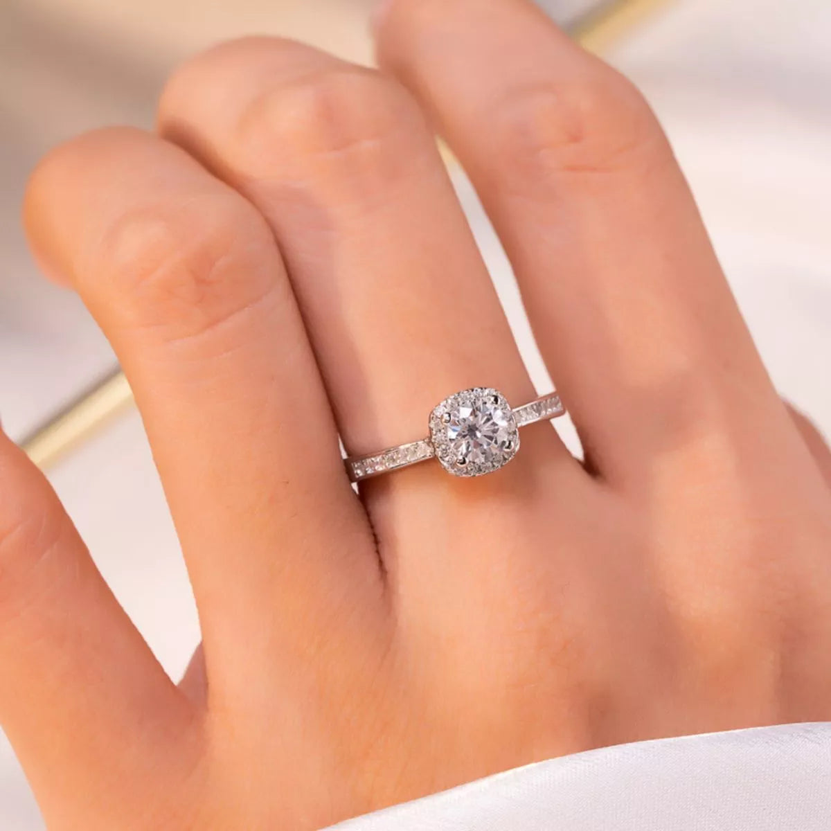 Bague Moissanite 2 Carats Argent Sterling 925 Ajustable – Solitaire Classique