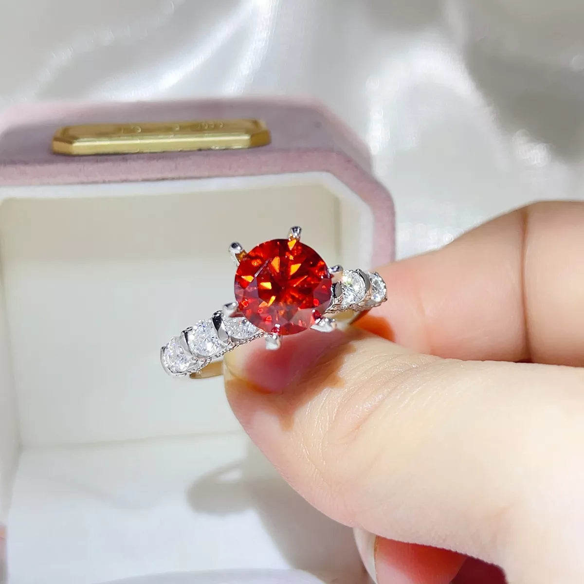 Bague Moissanite 3 Carats Argent Sterling 925 – Ronde Rouge