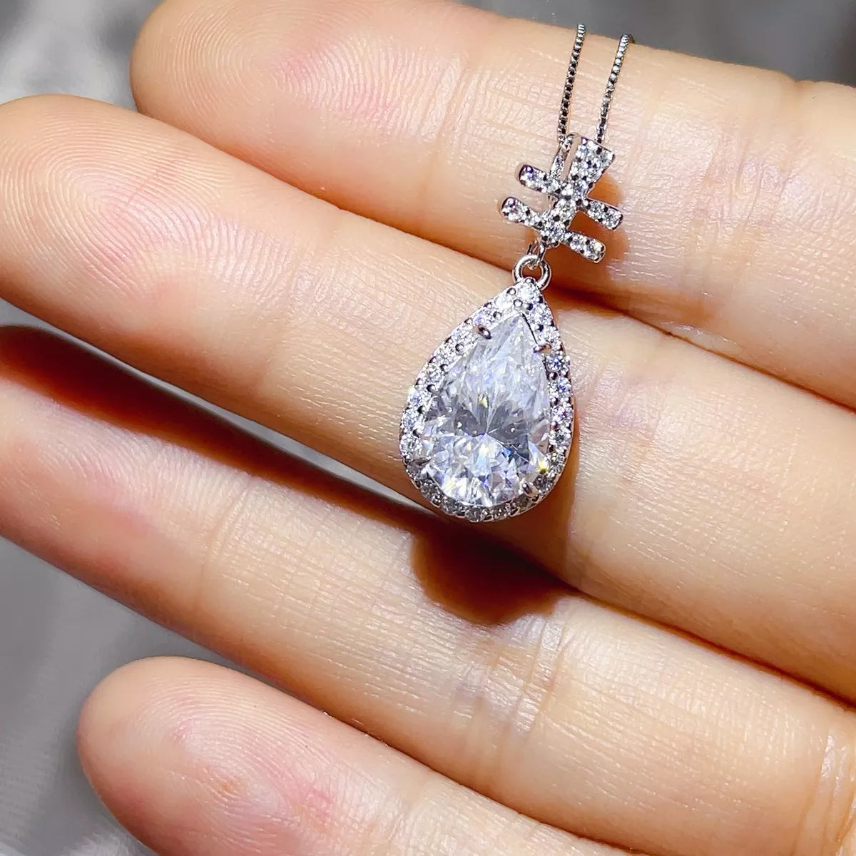 Collier Pendentif Moissanite 3 Carats Argent Sterling 925 – Poire Nœud