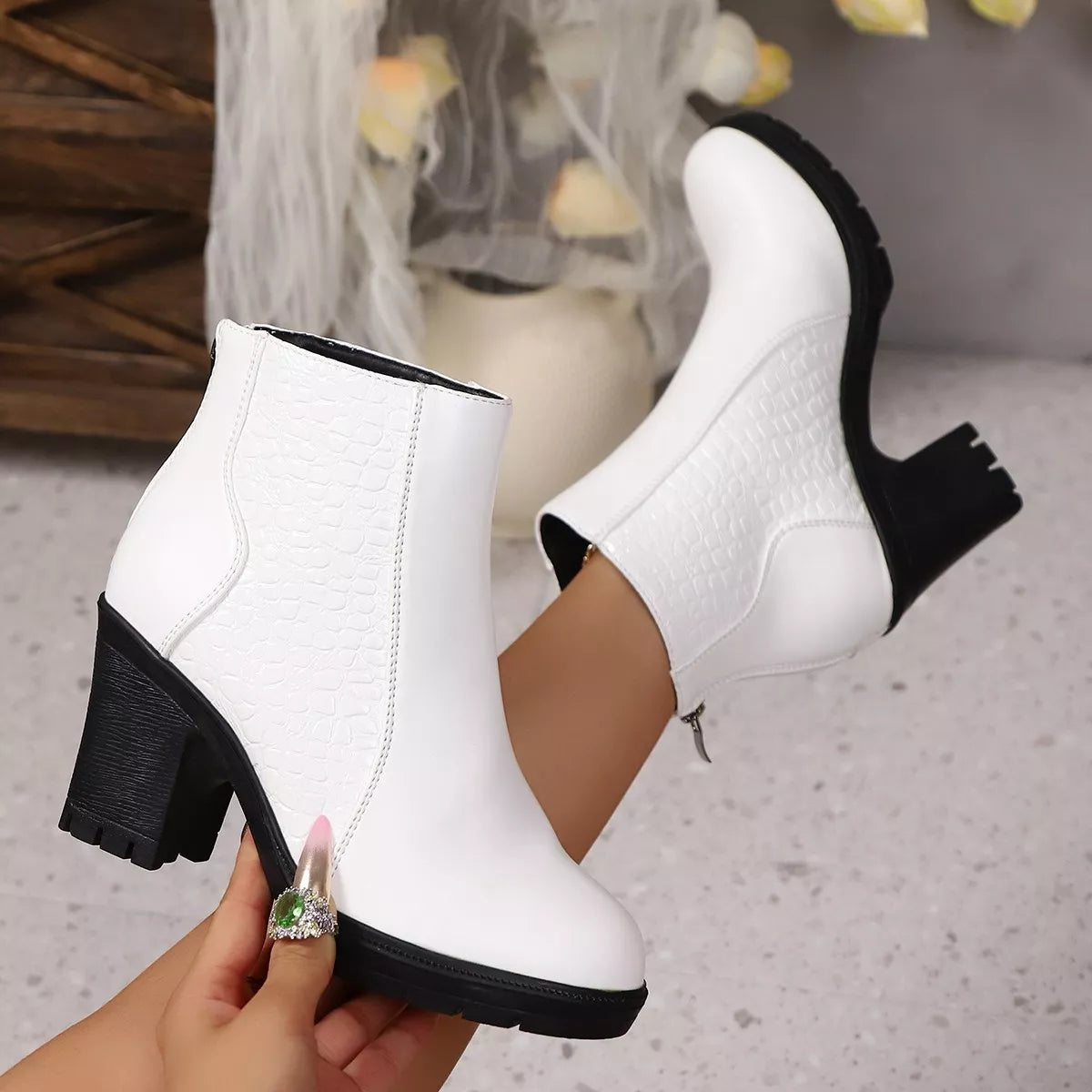 Bottes À Talon Bloc Bout Pointu