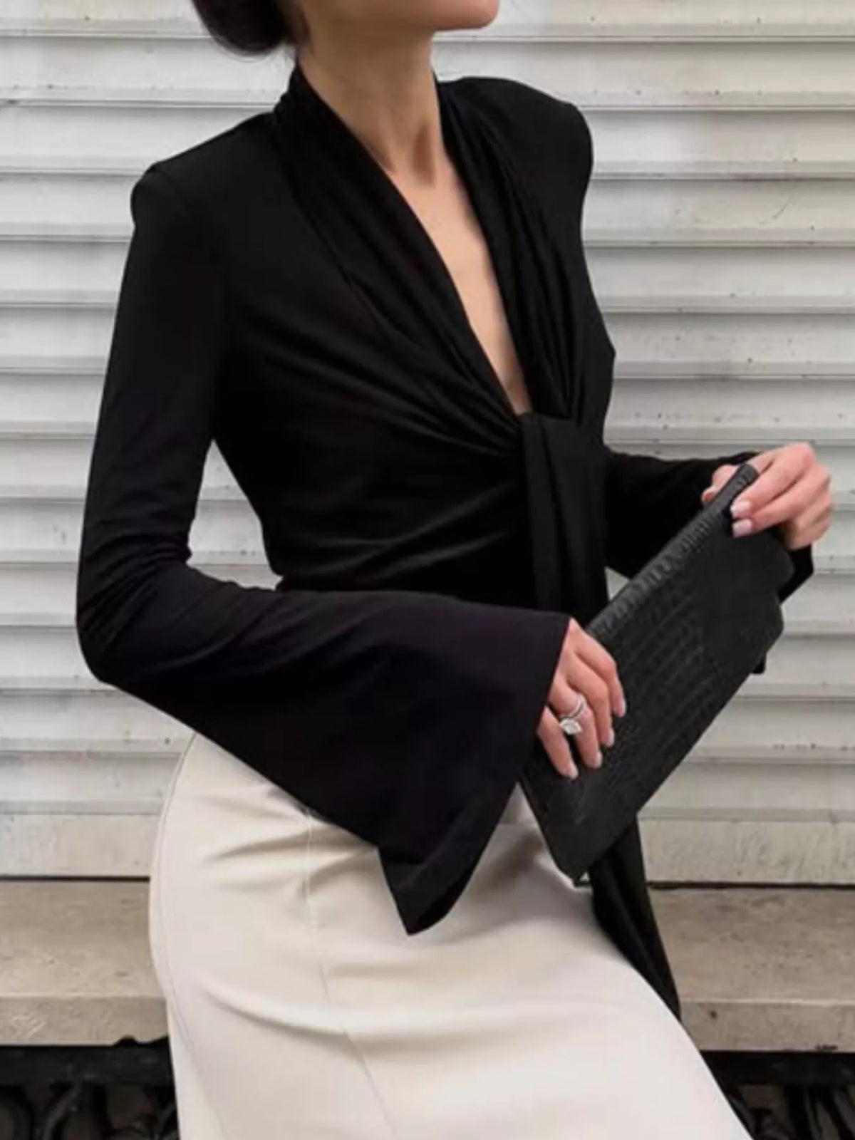 Blouse Manches Évasées Nouée Devant