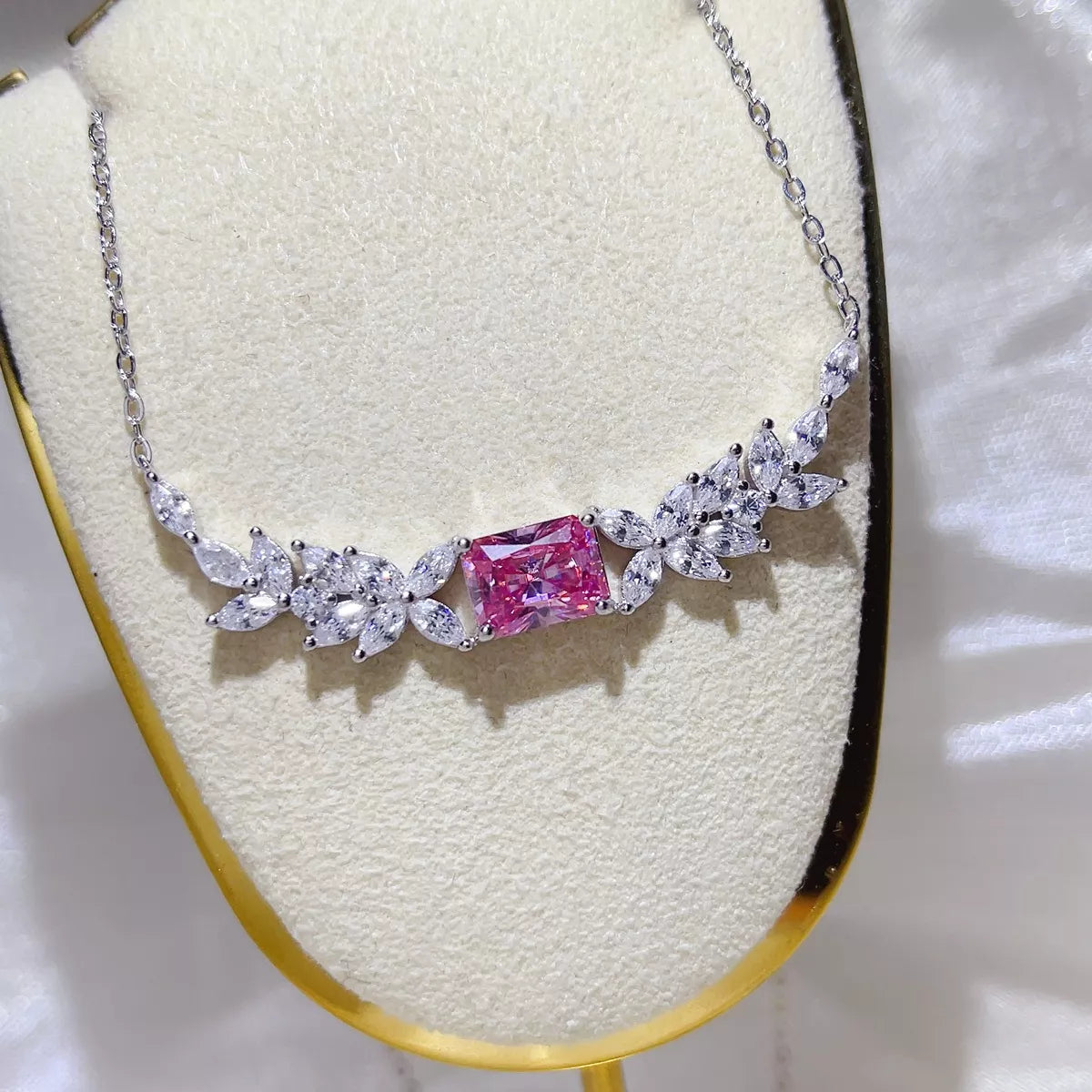 Collier Moissanite 2 Carats Argent Sterling 925 – Rivière Feuillage Rose