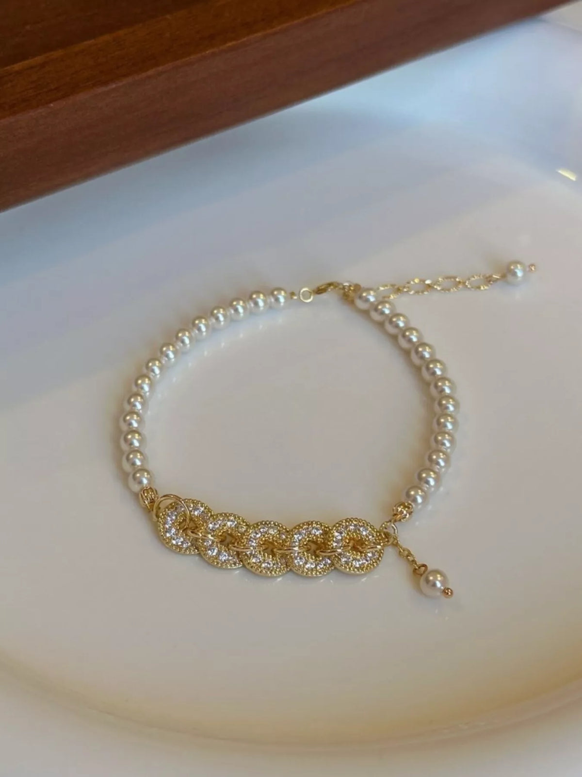 Bracelet Perlé Médaillon Plaqué Or 18K