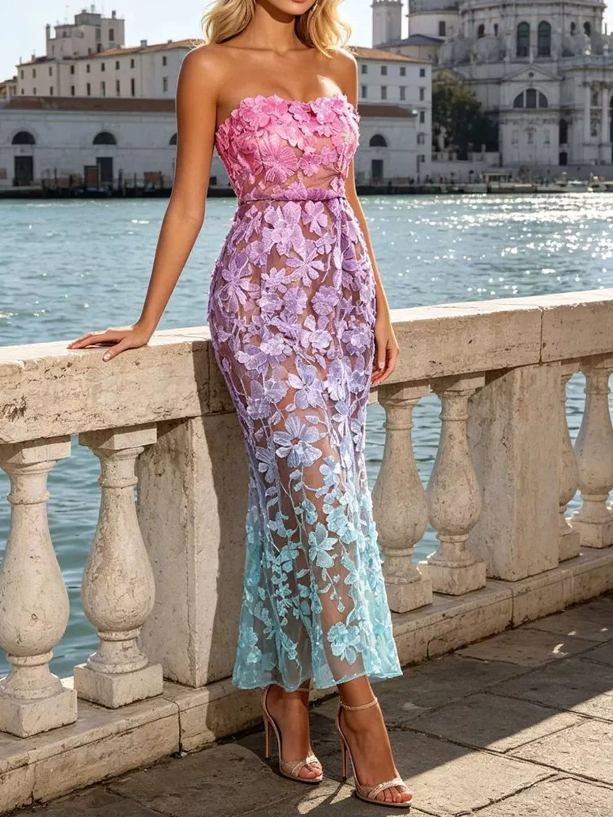 Robe Maxi Tube Brodée Fleurs