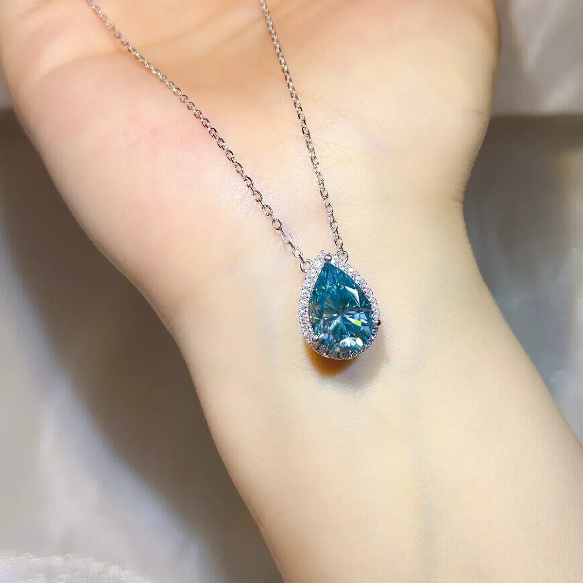 Collier Pendentif Moissanite 5 Carats Argent Sterling 925 – Poire Bleu Pastel