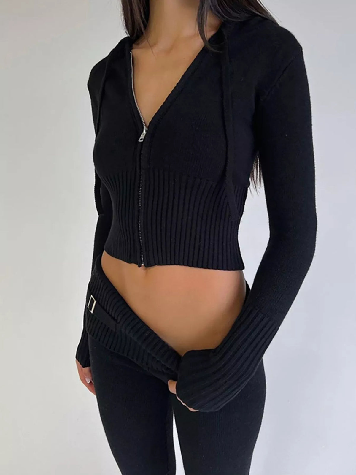 Ensemble Gilet Zippé à Capuche et Pantalon en Maille
