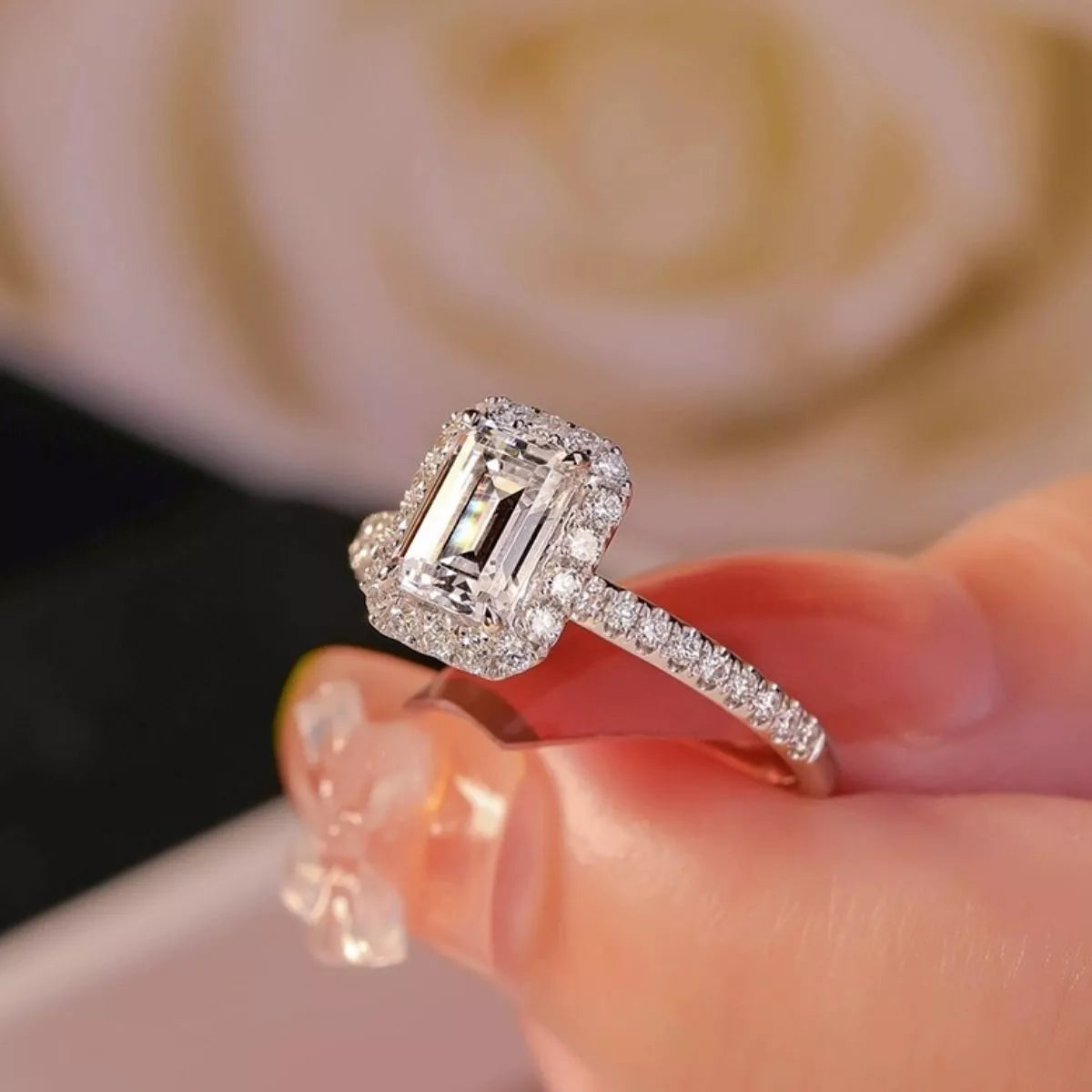 Bague Moissanite 1 Carat Argent Sterling 925 – Taille Émeraude Halo
