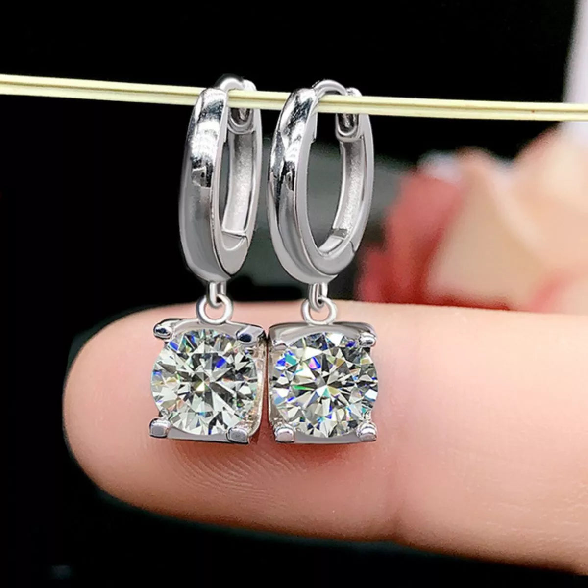 Boucles d'Oreilles Pendantes Moissanite 1 Carat Argent Sterling 925 – Coussin Créoles