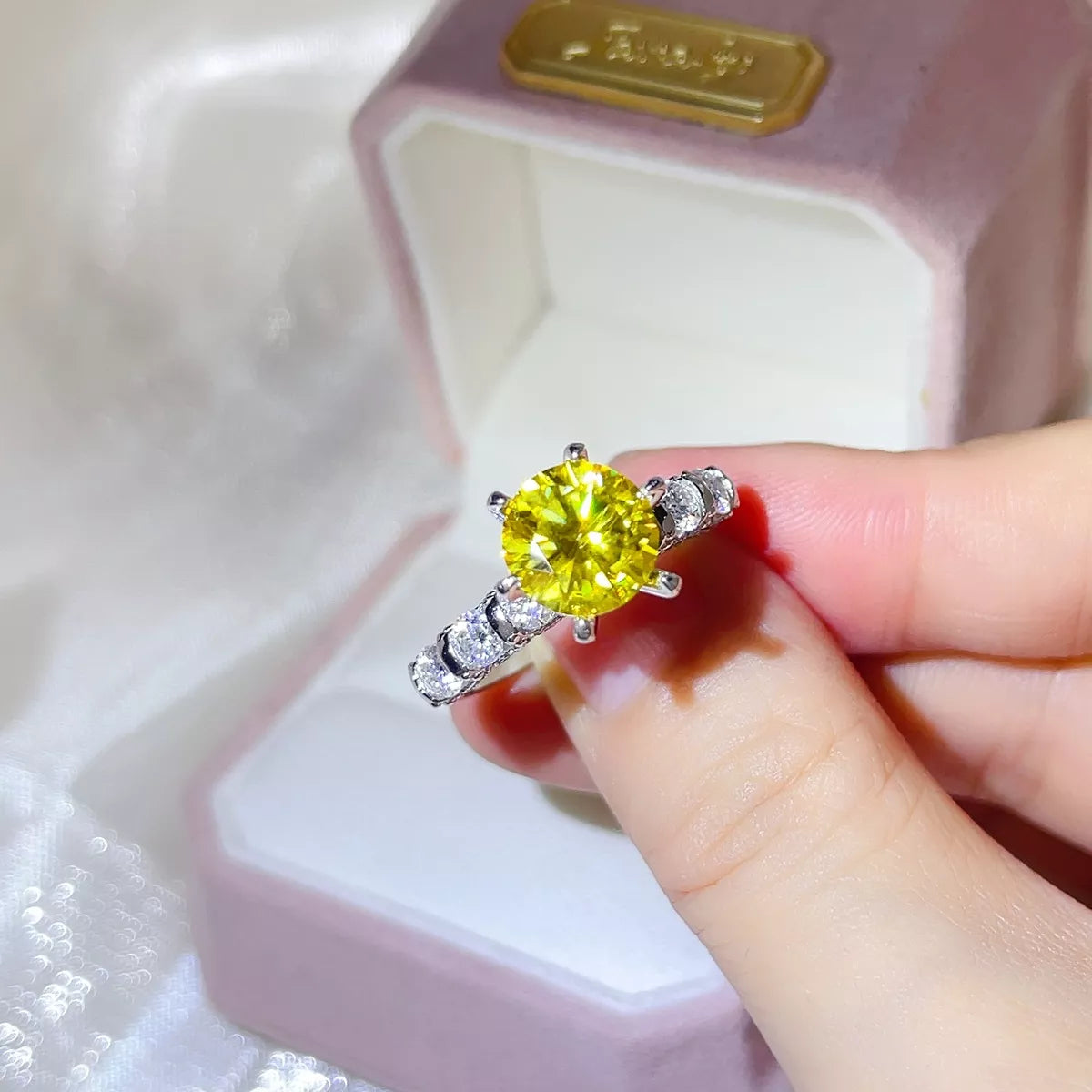 Bague Moissanite 3 Carats Argent Sterling 925 – Ronde Jaune Pastel