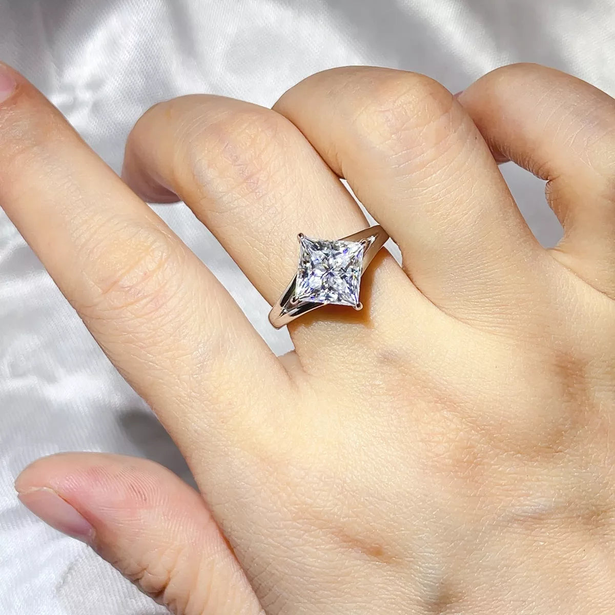 Bague Moissanite 3 Carats Argent Sterling 925 – Losange Fin