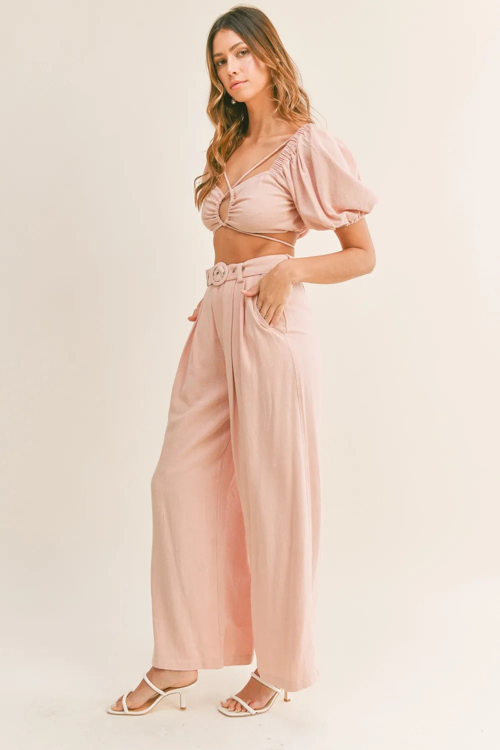 Ensemble Crop Top Échancré Cordon et Pantalon Ceinturé