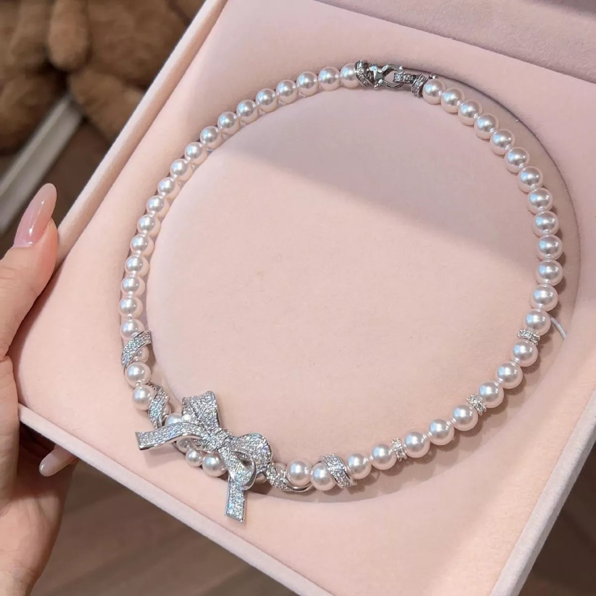 Collier Pendentif Nœud Perlé