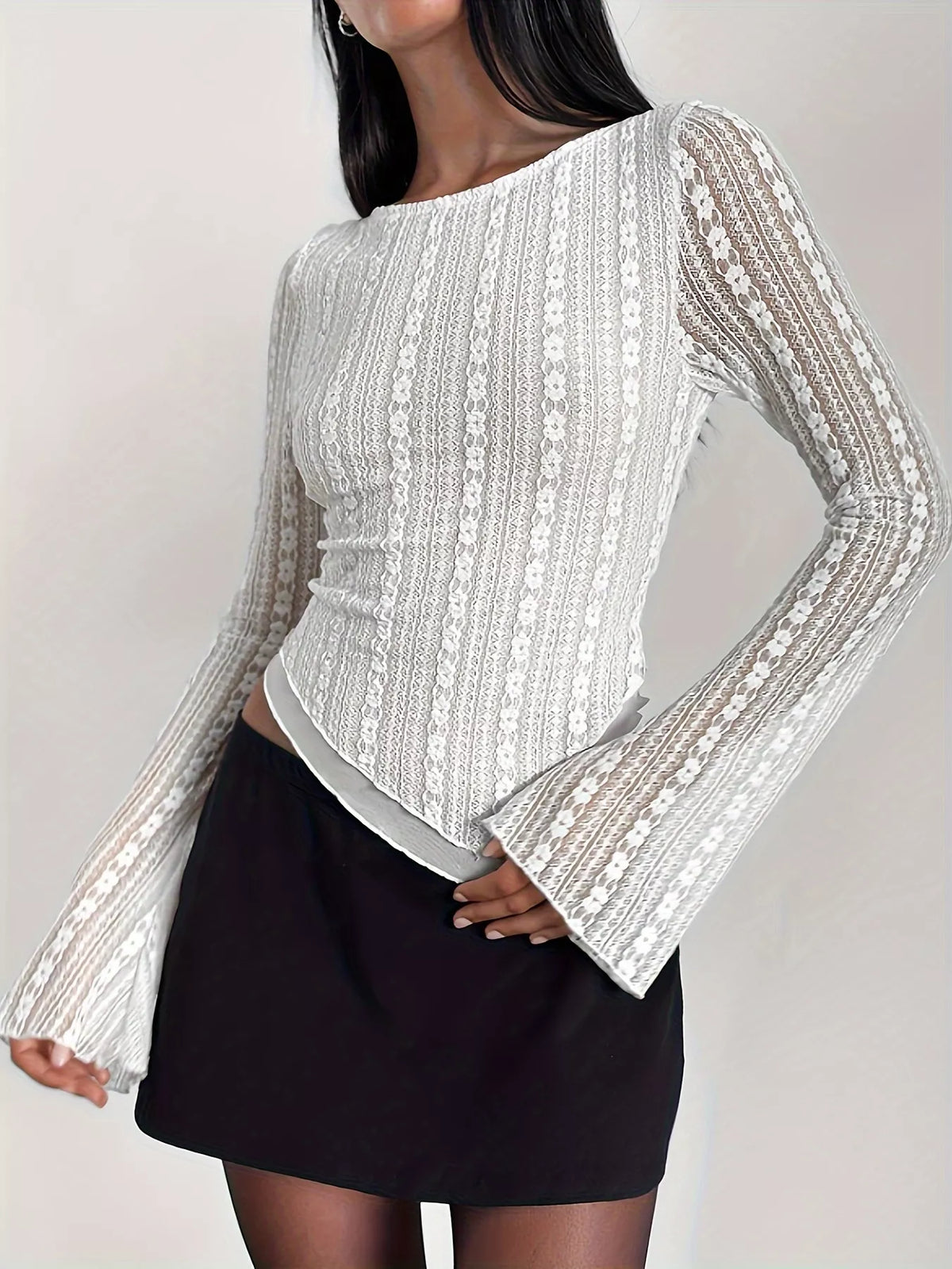Blouse en Dentelle Manches Longues à Ourlet Asymétrique