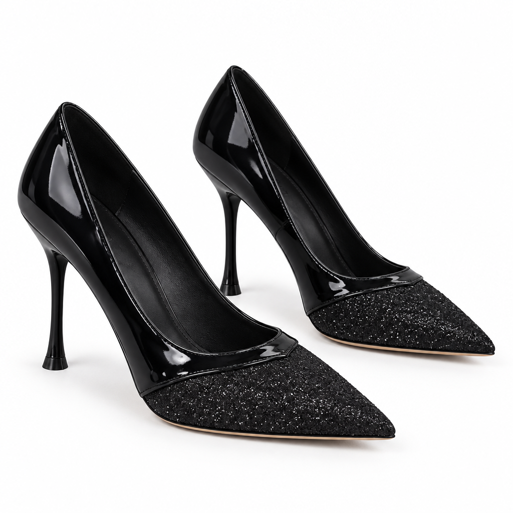 Escarpins noirs seuls, vue trois quarts