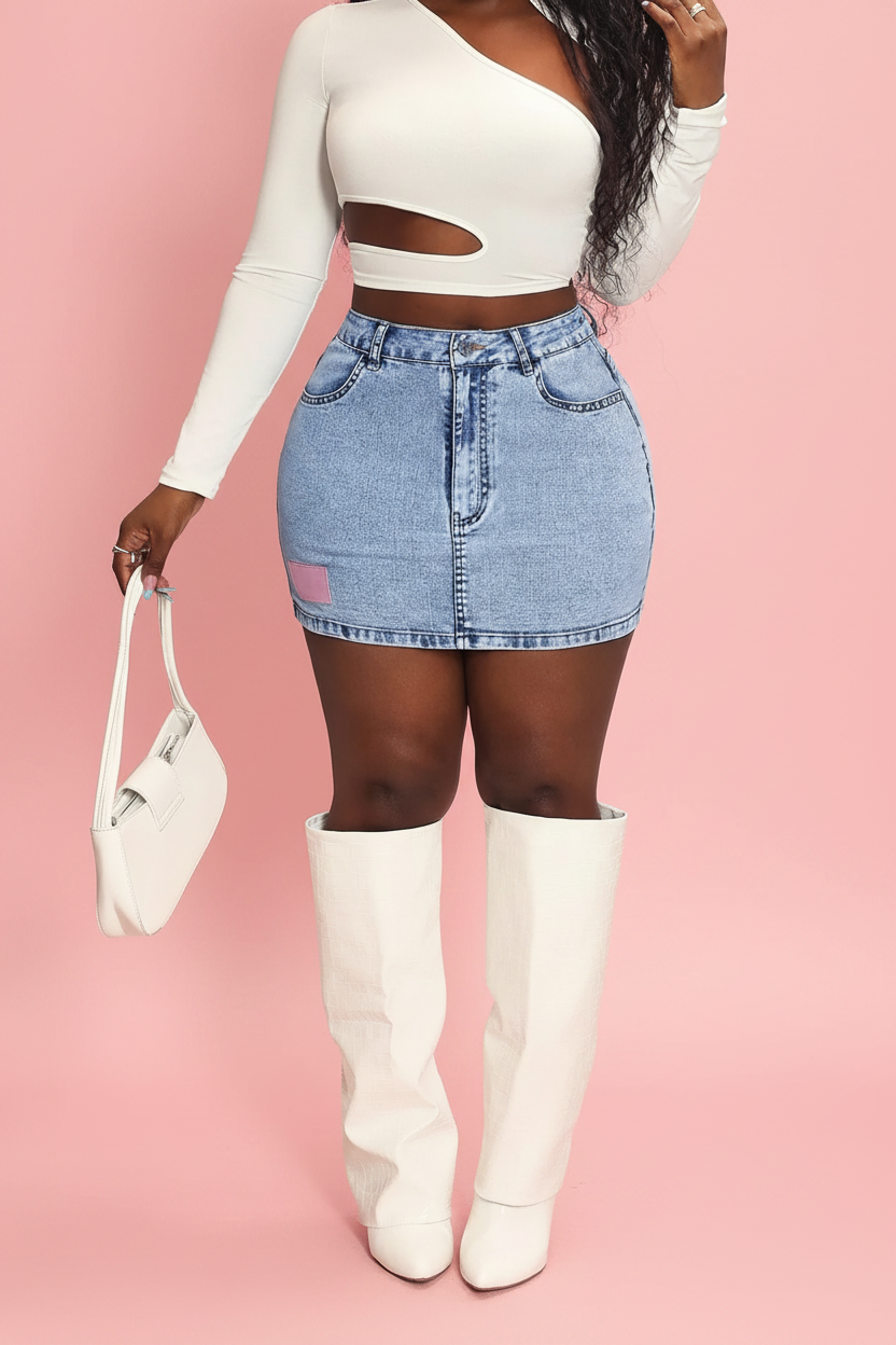 Mini Jupe en Jean - Fond Rose