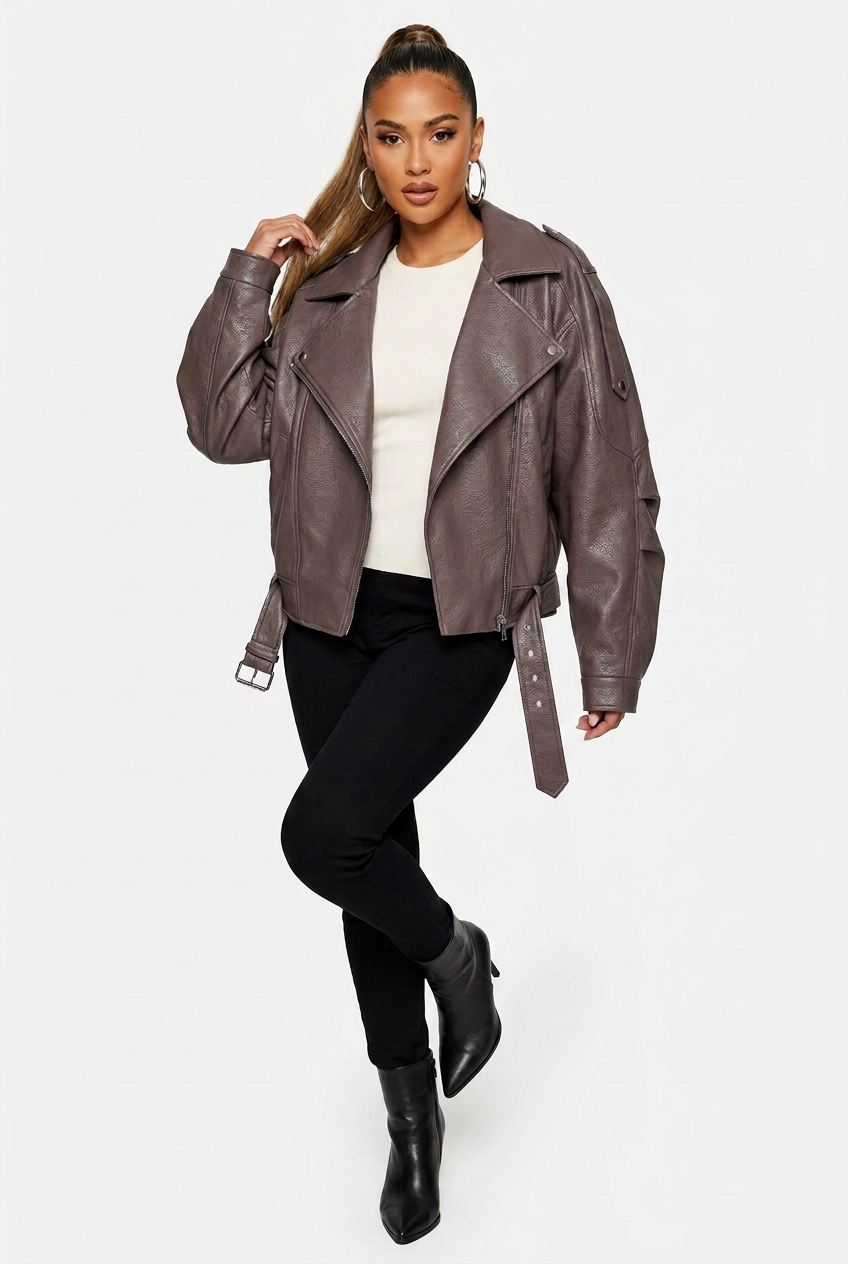 Veste zippée marron grisé portée de trois-quarts corps entier