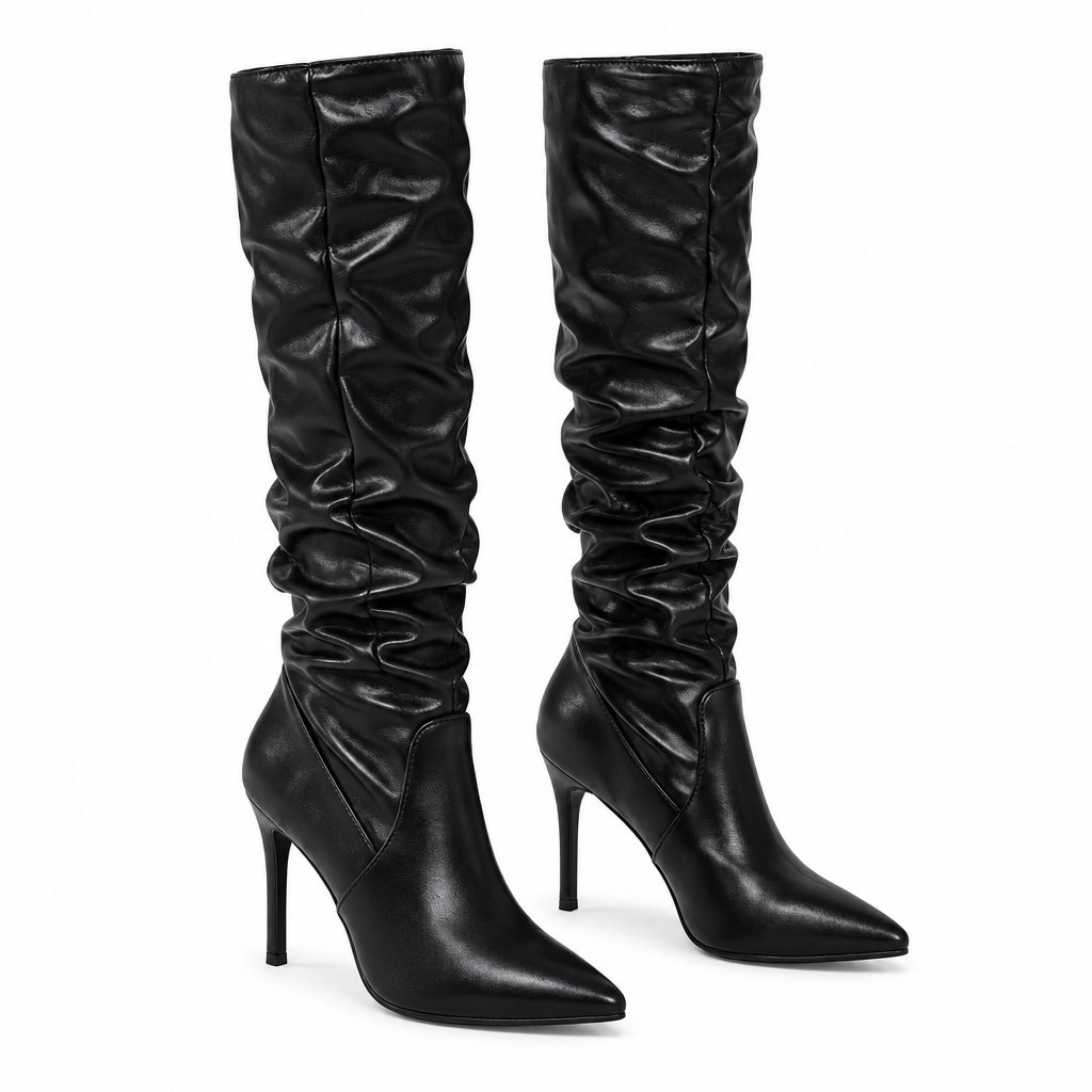 Paire de bottes noires, vue trois quarts
