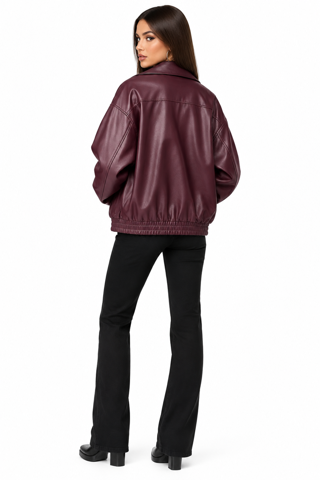 Vue de dos corps entier de la veste zippée prune bordeaux sur mannequin